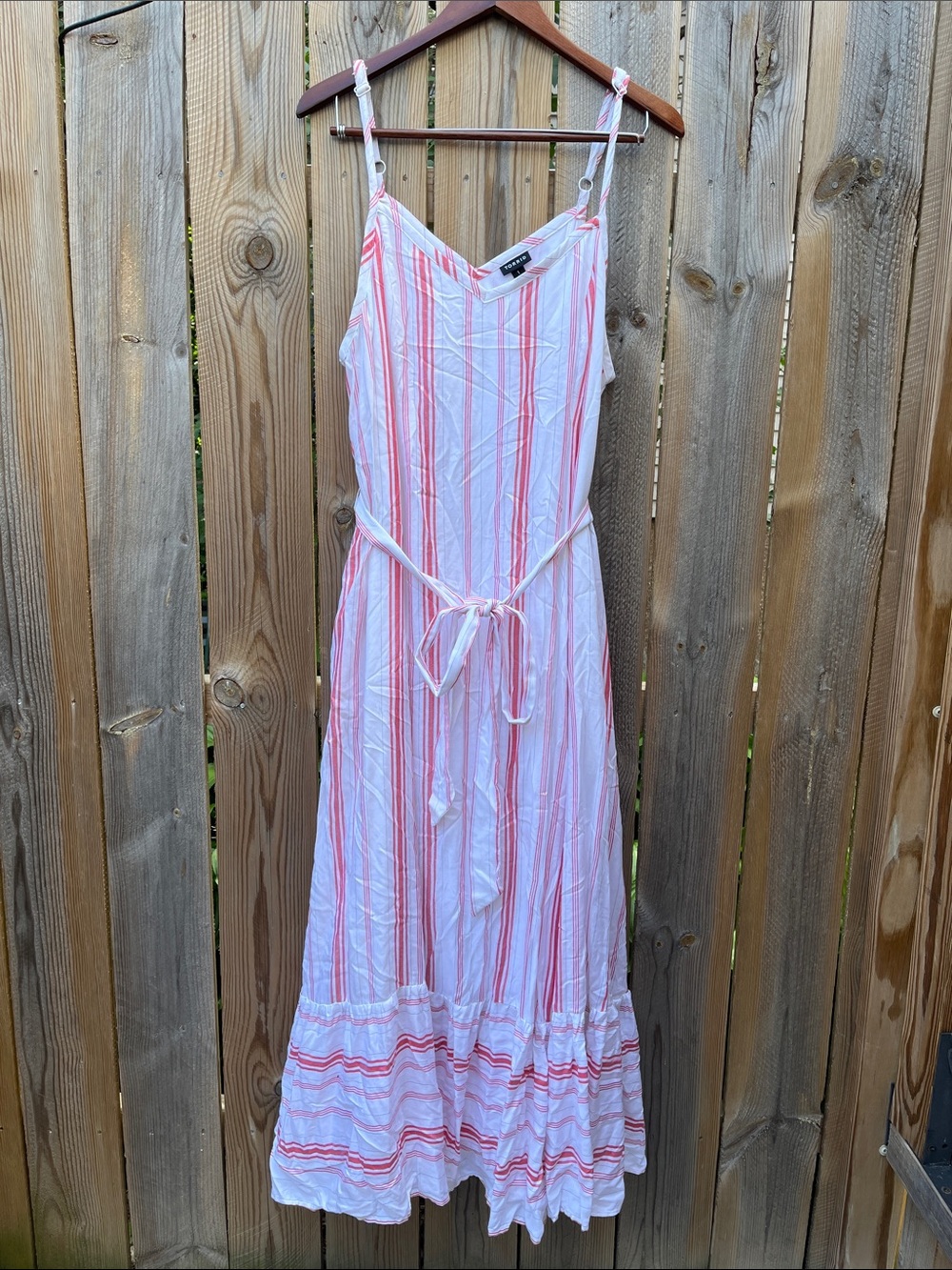 Torrid Red & White Stripe Shirred Hem Maxi Dress Size 1 - Picture 2 of 6